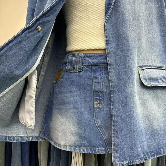 Distressed bleached denim suit jacket + hip-hugging denim skirt, versatile two-piece set